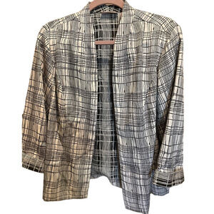 42. WOMENS CHICO’S 2/L DETAIL JACKET